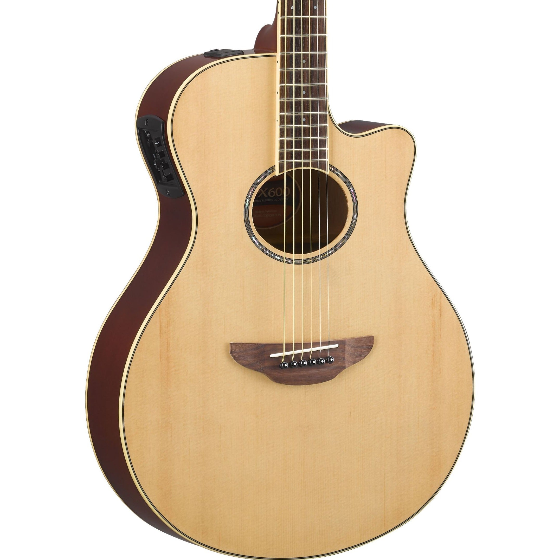 Yamaha APX600 Acoustic-Electric Guitar
