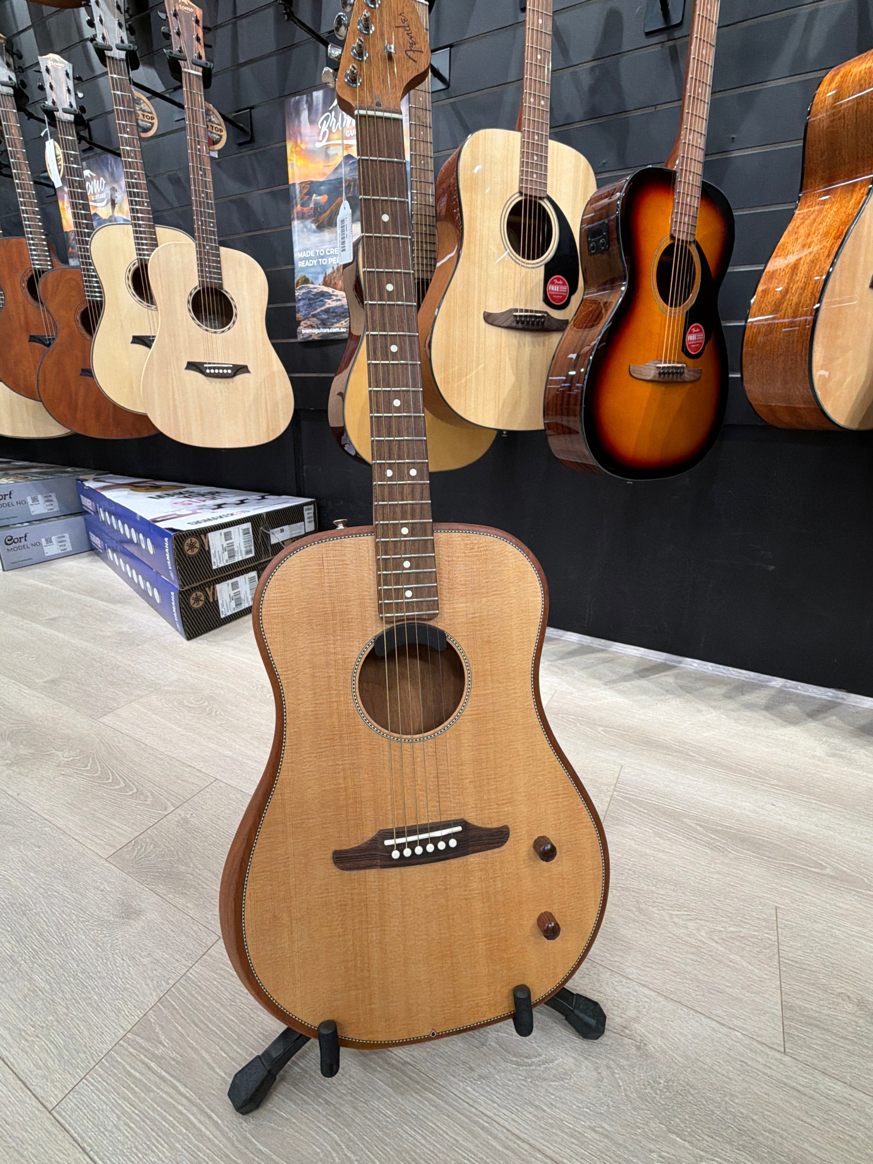 Fender Highway Series Dreadnought, Natural