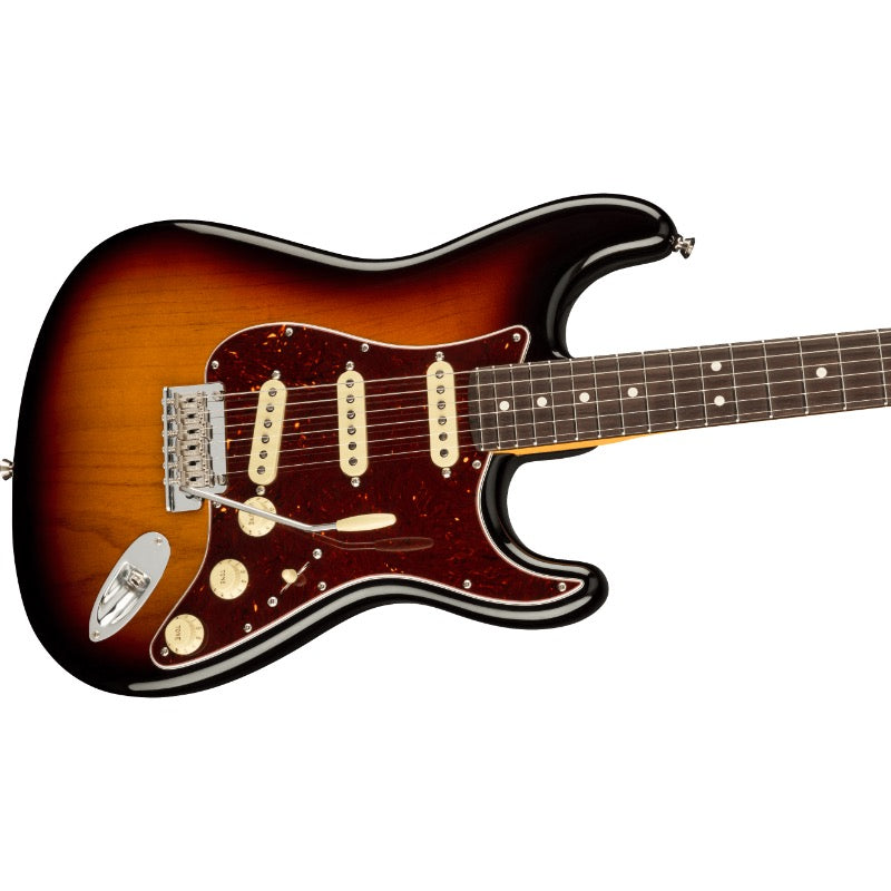 American Professional II Stratocaster, Rosewood Fingerboard, 3-Color Sunburst Incl Hard Case