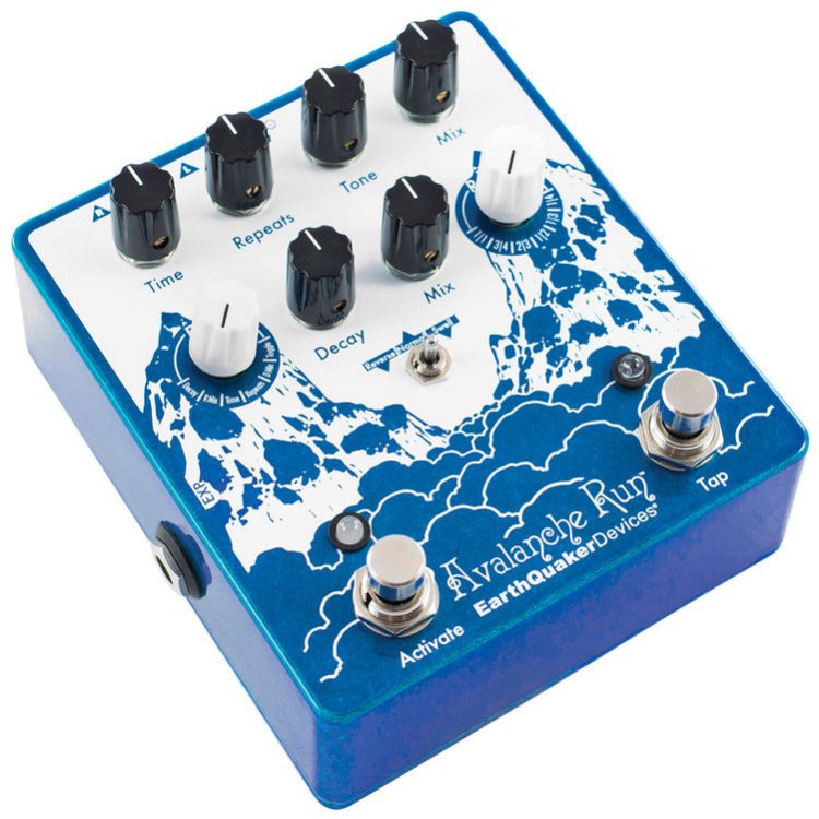 EarthQuaker Devices Avalanche Run Stereo Reverb & Delay Pedal