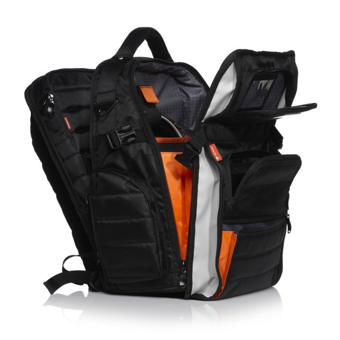 MONO Classic FlyBy Backpack, Black